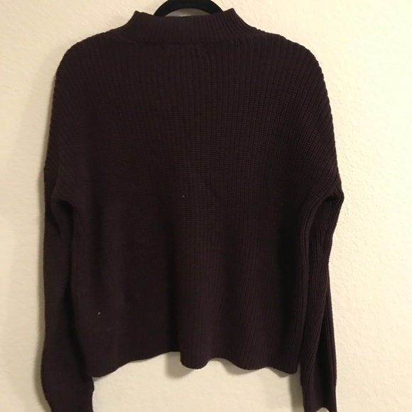 sweater - Picture 2 of 2